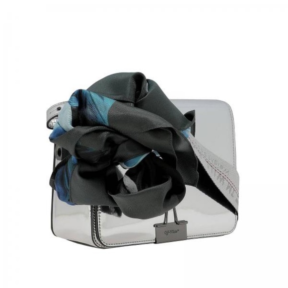 Killer Chrome Sought After Off White Bag - Picture 2 of 3